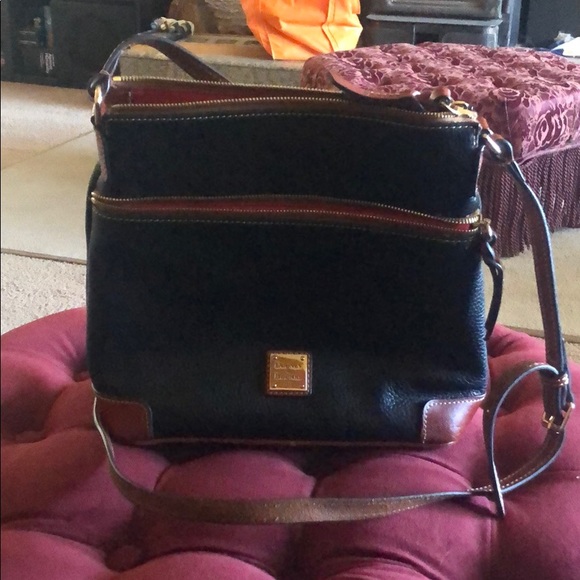 COPY - Dooney Bourke Crossbody bag - Picture 2 of 3
